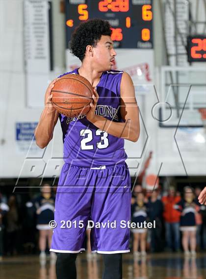 Thumbnail 3 in Sacramento vs. Gridley (Gridley Invitational) photogallery.