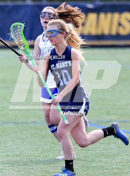 Thumbnail 1 in Mount St. Mary Academy vs. St. Mary's photogallery.