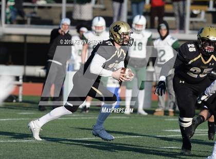 Thumbnail 3 in Maloney vs. Daniel Hand (CIAC Class L Final) photogallery.