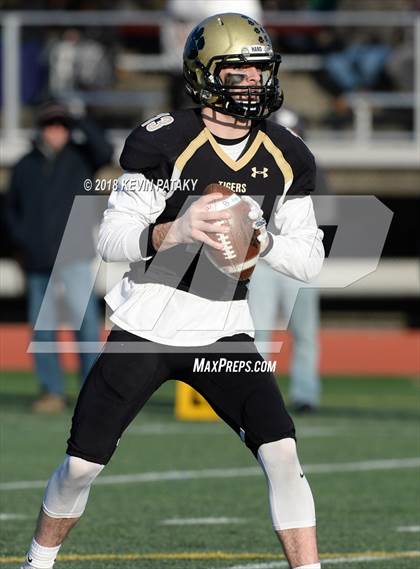 Thumbnail 1 in Maloney vs. Daniel Hand (CIAC Class L Final) photogallery.