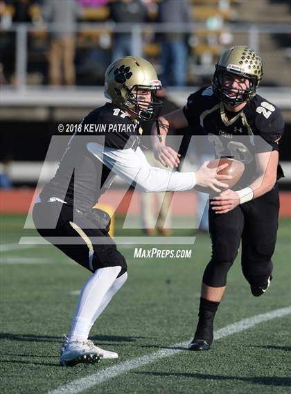Thumbnail 1 in Maloney vs. Daniel Hand (CIAC Class L Final) photogallery.