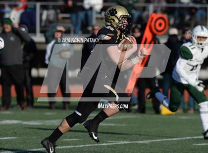 Thumbnail 3 in Maloney vs. Daniel Hand (CIAC Class L Final) photogallery.