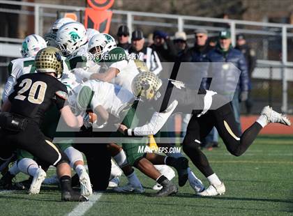 Thumbnail 3 in Maloney vs. Daniel Hand (CIAC Class L Final) photogallery.