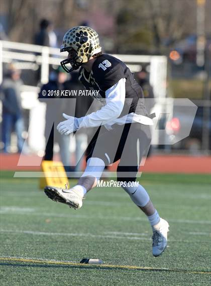Thumbnail 3 in Maloney vs. Daniel Hand (CIAC Class L Final) photogallery.