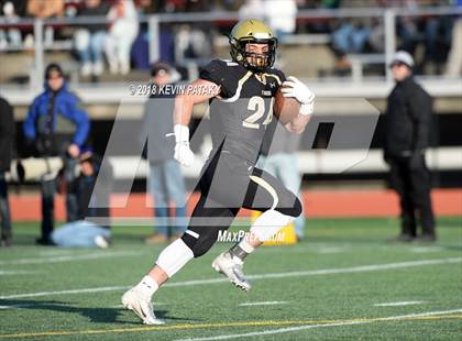 Thumbnail 3 in Maloney vs. Daniel Hand (CIAC Class L Final) photogallery.