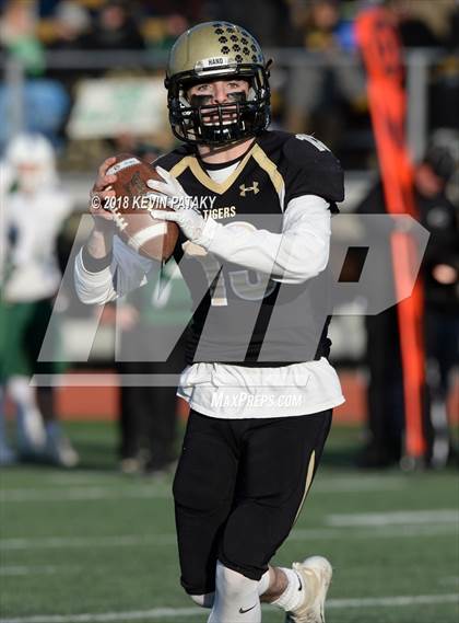 Thumbnail 1 in Maloney vs. Daniel Hand (CIAC Class L Final) photogallery.