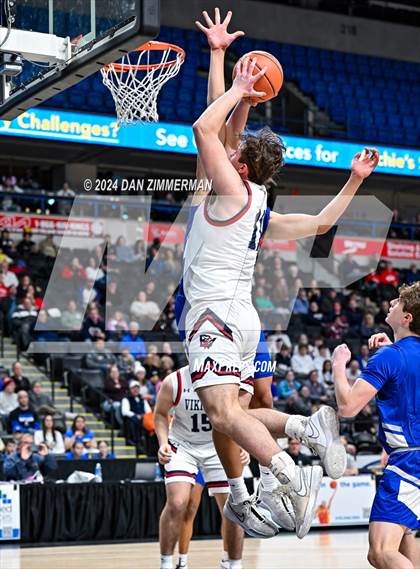Thumbnail 3 in Riverside vs Mid Valley (PIAA District II 3A Final) photogallery.