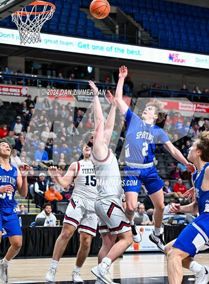 Thumbnail 1 in Riverside vs Mid Valley (PIAA District II 3A Final) photogallery.