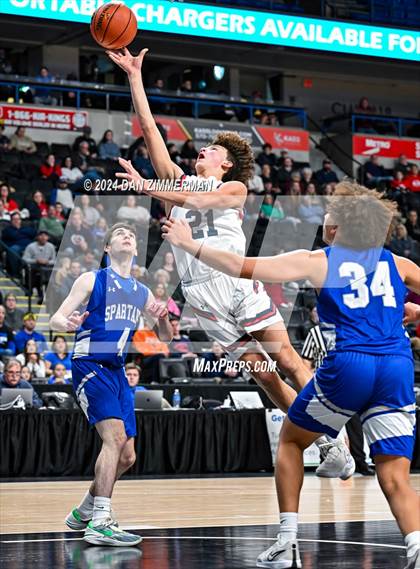 Thumbnail 2 in Riverside vs Mid Valley (PIAA District II 3A Final) photogallery.