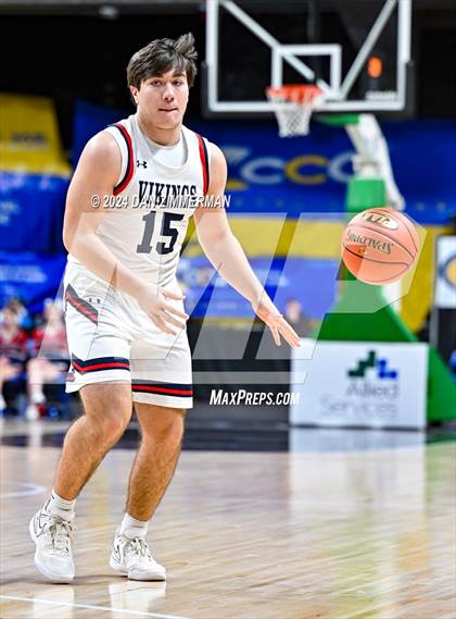 Thumbnail 3 in Riverside vs Mid Valley (PIAA District II 3A Final) photogallery.