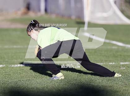 Thumbnail 2 in Staples vs Darien (FCIAC Quarterfinal) photogallery.