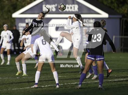 Thumbnail 1 in Staples vs Darien (FCIAC Quarterfinal) photogallery.