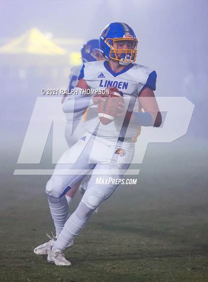 Thumbnail 3 in Bradshaw Christian vs. Linden (CIF SJS D-6 Quarterfinal) photogallery.