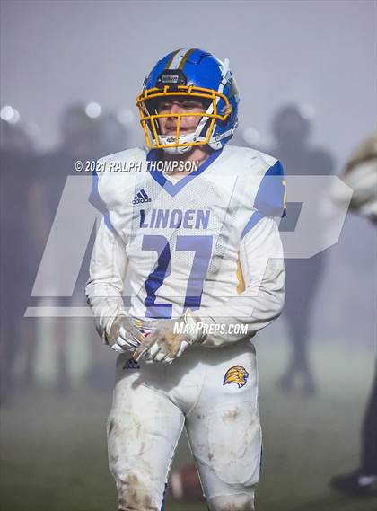 Thumbnail 3 in Bradshaw Christian vs. Linden (CIF SJS D-6 Quarterfinal) photogallery.