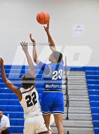 Thumbnail 3 in Clark @ Cypress Creek (McDonald's Texas Invitational) photogallery.