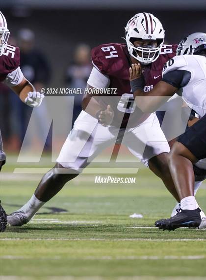 Thumbnail 1 in Guyer @ Lewisville photogallery.