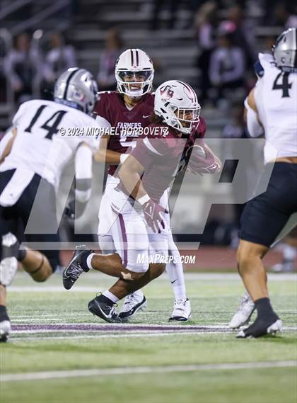 Thumbnail 1 in Guyer @ Lewisville photogallery.
