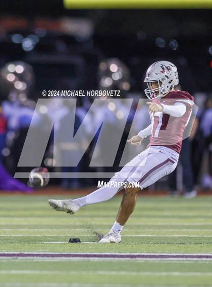 Thumbnail 2 in Guyer @ Lewisville photogallery.