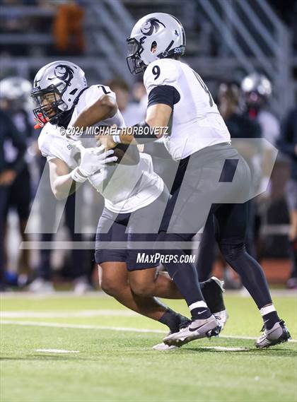 Thumbnail 2 in Guyer @ Lewisville photogallery.