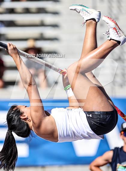 Thumbnail 1 in CIF Girls Central Section Track & Field Championships photogallery.