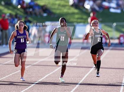 Thumbnail 2 in CIF Girls Central Section Track & Field Championships photogallery.