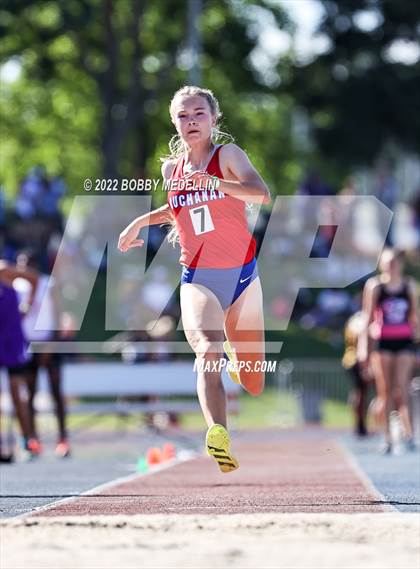 Thumbnail 2 in CIF Girls Central Section Track & Field Championships photogallery.