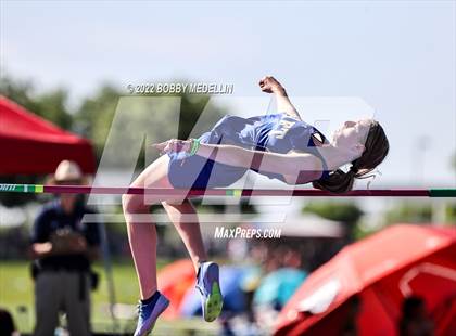 Thumbnail 3 in CIF Girls Central Section Track & Field Championships photogallery.