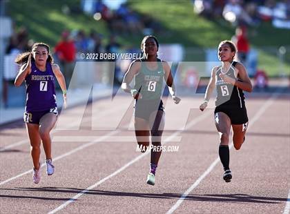 Thumbnail 3 in CIF Girls Central Section Track & Field Championships photogallery.