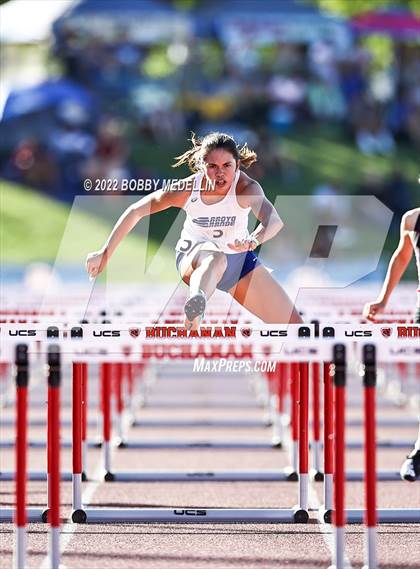 Thumbnail 2 in CIF Girls Central Section Track & Field Championships photogallery.