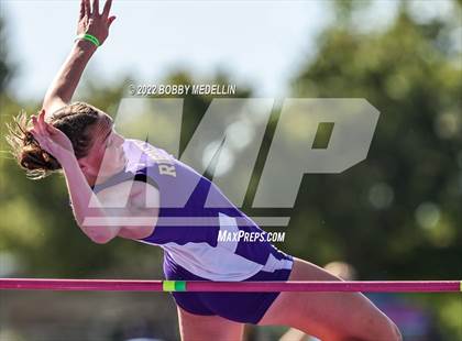 Thumbnail 2 in CIF Girls Central Section Track & Field Championships photogallery.