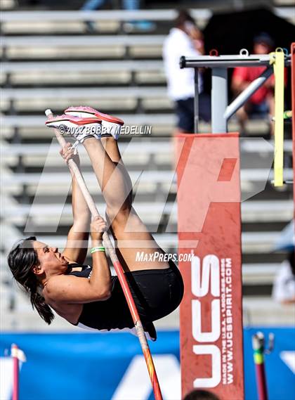 Thumbnail 2 in CIF Girls Central Section Track & Field Championships photogallery.