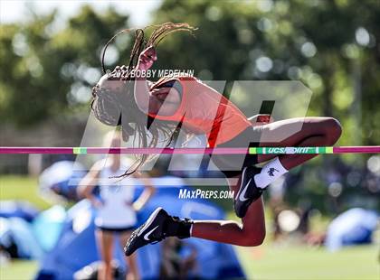Thumbnail 1 in CIF Girls Central Section Track & Field Championships photogallery.