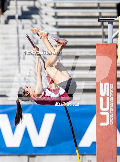 Thumbnail 1 in CIF Girls Central Section Track & Field Championships photogallery.