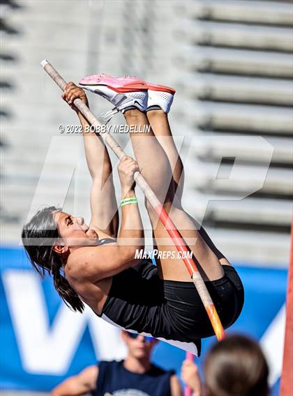 Thumbnail 1 in CIF Girls Central Section Track & Field Championships photogallery.