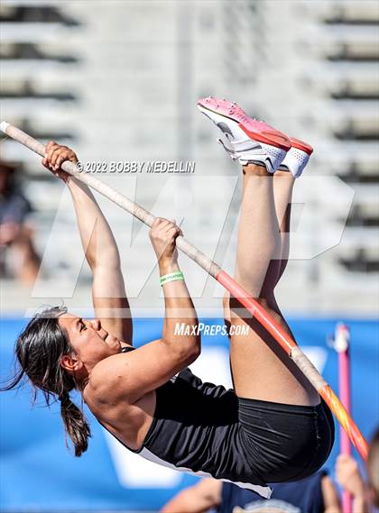 Thumbnail 3 in CIF Girls Central Section Track & Field Championships photogallery.