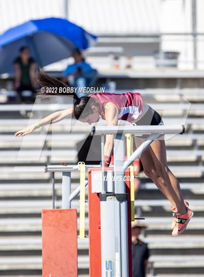 Thumbnail 1 in CIF Girls Central Section Track & Field Championships photogallery.