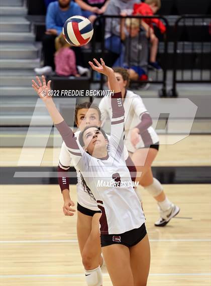 Thumbnail 2 in Sherman @ Denison photogallery.