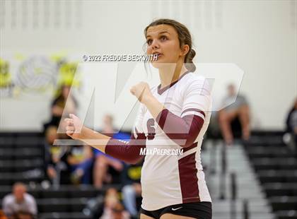 Thumbnail 2 in Sherman @ Denison photogallery.