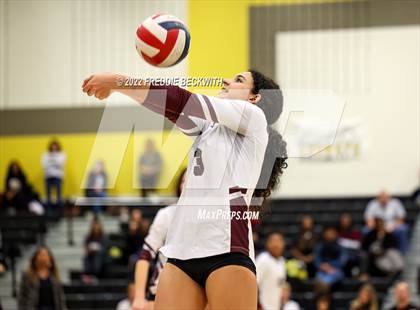 Thumbnail 3 in Sherman @ Denison photogallery.
