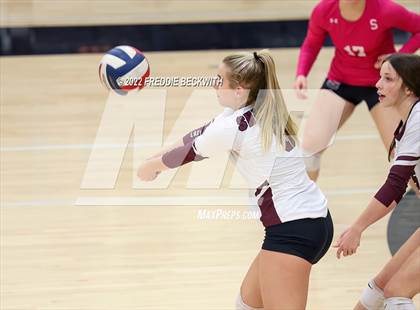 Thumbnail 1 in Sherman @ Denison photogallery.