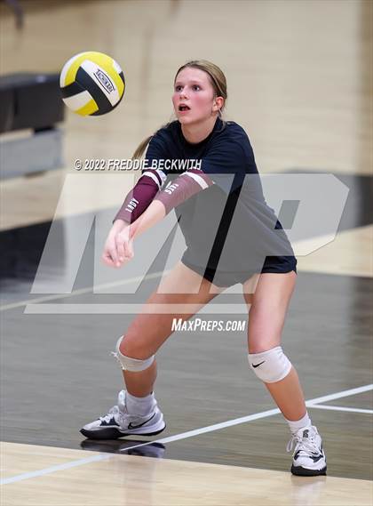 Thumbnail 1 in Sherman @ Denison photogallery.