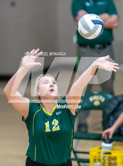 Thumbnail 2 in Pius X vs. Lincoln Southeast (NSAA District Tournament) photogallery.