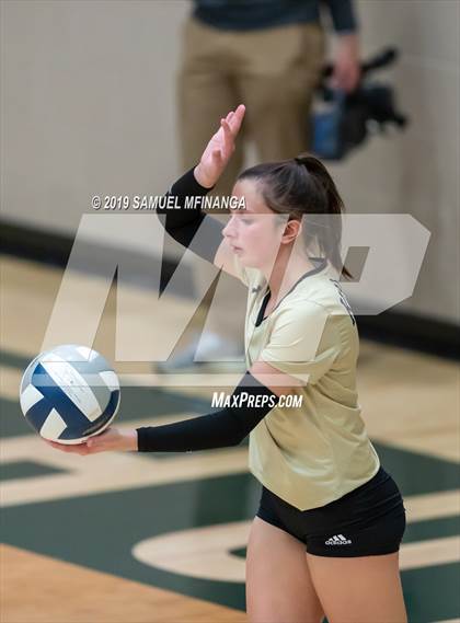 Thumbnail 3 in Pius X vs. Lincoln Southeast (NSAA District Tournament) photogallery.