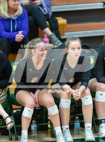 Thumbnail 2 in Pius X vs. Lincoln Southeast (NSAA District Tournament) photogallery.