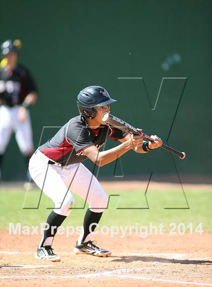Thumbnail 2 in Walden Grove vs. Bel Air (Panther Invitational) photogallery.