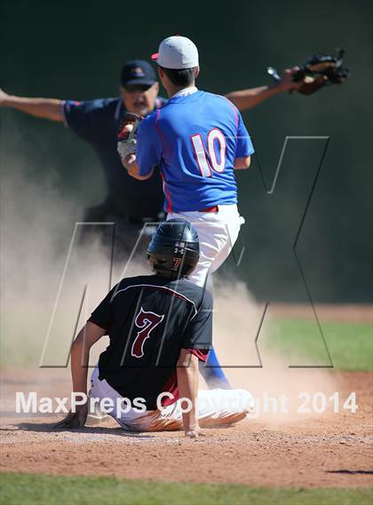 Thumbnail 3 in Walden Grove vs. Bel Air (Panther Invitational) photogallery.