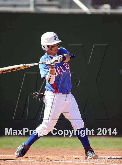 Thumbnail 2 in Walden Grove vs. Bel Air (Panther Invitational) photogallery.