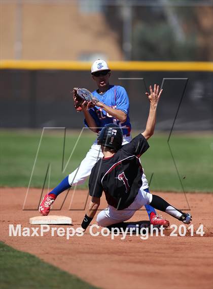 Thumbnail 3 in Walden Grove vs. Bel Air (Panther Invitational) photogallery.
