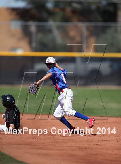 Thumbnail 3 in Walden Grove vs. Bel Air (Panther Invitational) photogallery.