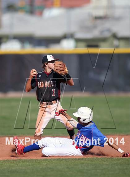Thumbnail 3 in Walden Grove vs. Bel Air (Panther Invitational) photogallery.